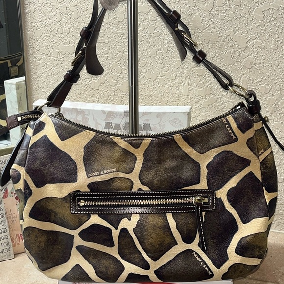 Dooney And Bourke Giraffe Print Handbag - Picture 9 of 16
